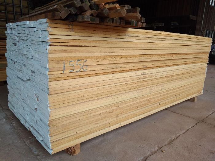 MADERA DE PINO